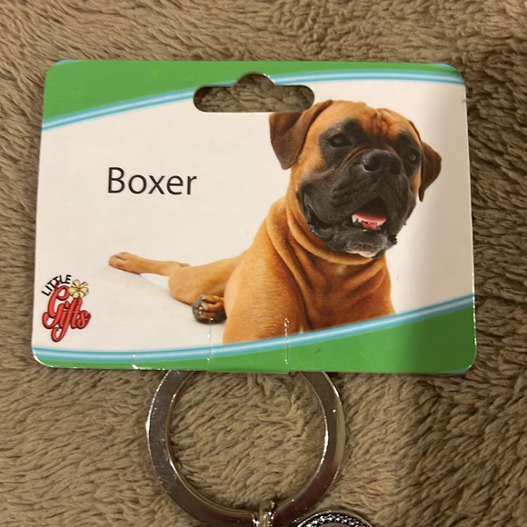 Boxer Keychain - Picture 2 of 2